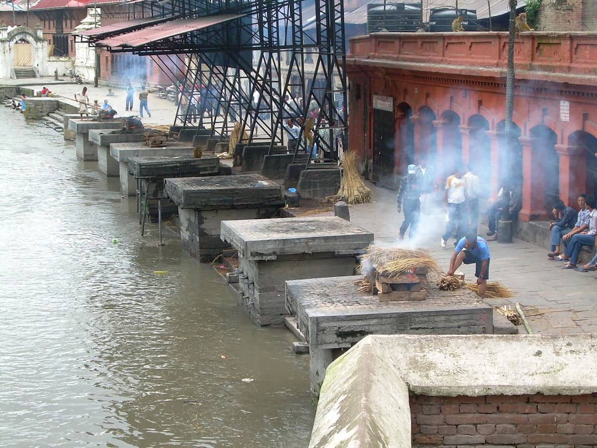 Los ghats del Templo Pashupatinath