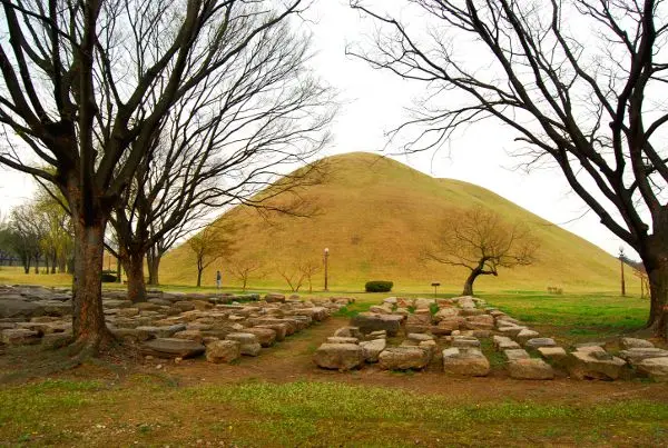 Fotos de Gyeongju, parque de los túmulos en Corea
