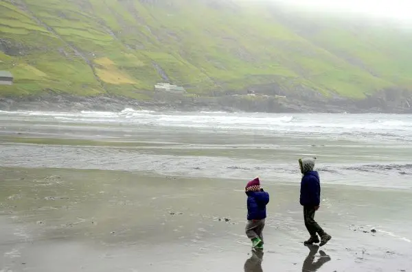 Fotos Islas Feroe. Tjørnuvík. Teo y Oriol