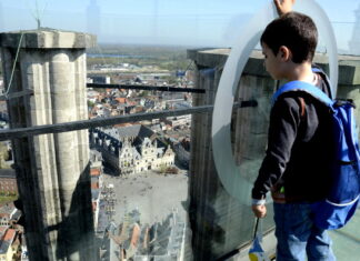 Malinas, un dulce muy divertido para degustar con niños Fotos de Malinas, Teo en la Catedral