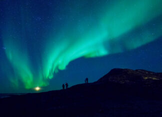 Qué ver en el norte de Noruega: cinco experiencias para enamorarte del invierno noruego Fotos de Laponia Noruega, aurora boreal cerca de Tromso