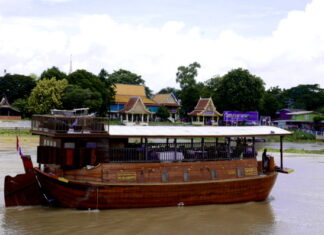 Crucero desde Ayutthaya: en busca de la Tailandia menos turística Fotos de Tailandia - crucero desde Ayutthaya, barco Thanatharee