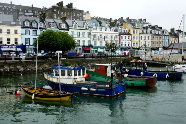 Irlanda con niños: Cobh, la última morada del Titanic y la isla de Spike Fotos de Irlanda, puerto de Cobh