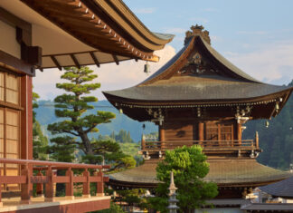 Qué ver en Takayama, 48 horas en la puerta de los Alpes Japoneses Fotos de Takayama en Japon, templo y tejado tradicional
