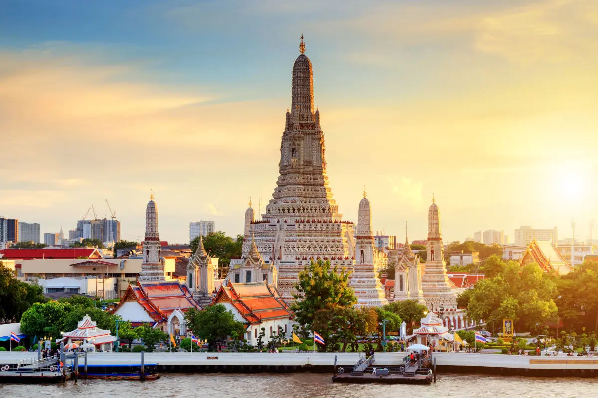 Guía con transportes de Bangkok