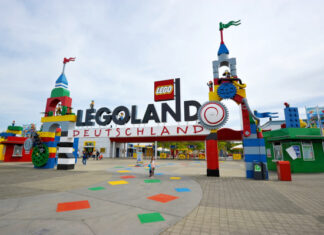 Visita a Legoland Alemania: consejos para disfrutar del parque temático de LEGO Fotos de Legoland Alemania, entrada principal
