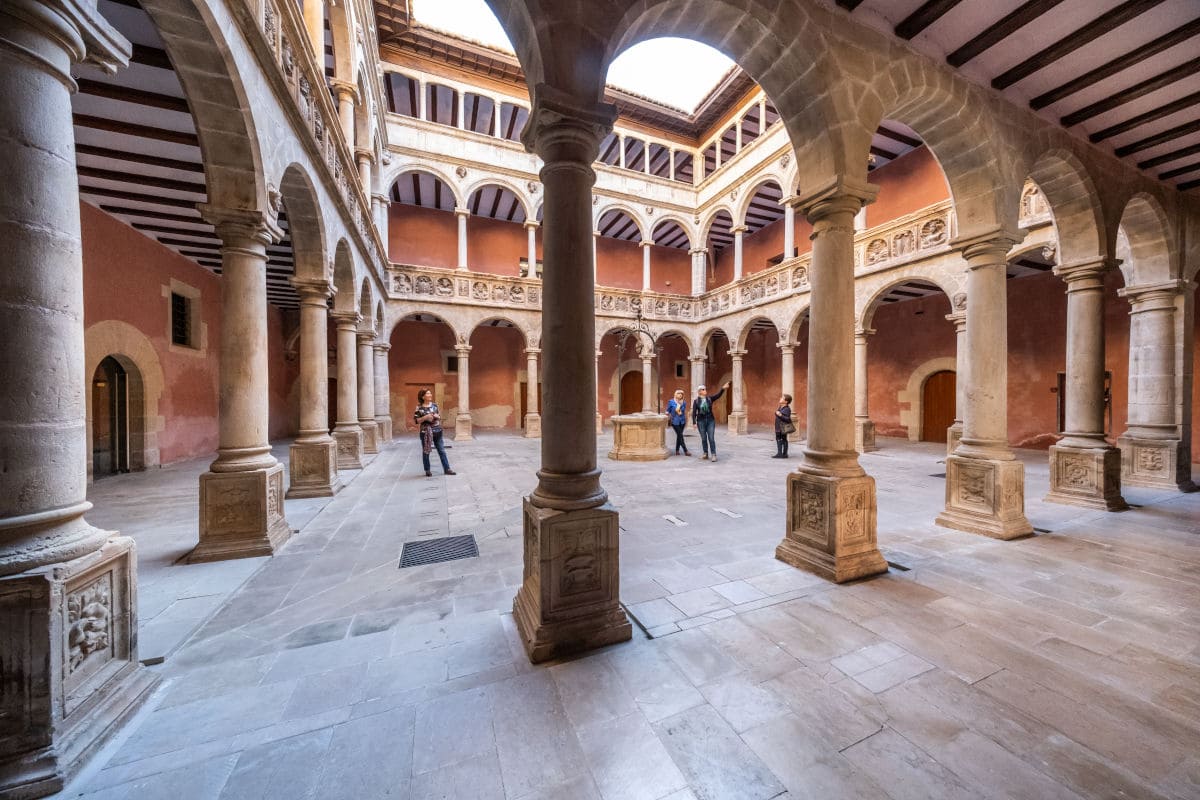 Que ver en Tortosa, claustro de la Catedral