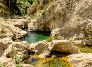 Alojamientos rurales en Valencia para disfrutar del otoño en familia Casas rurales top en Valencia en otoño