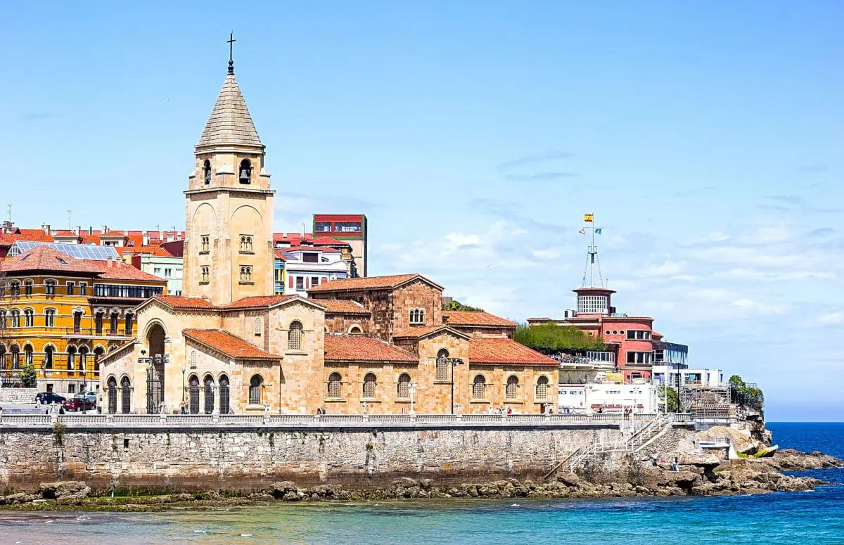 Museos de Gijón, ruta cultural por 11 fantásticas salas de exposiciones en la ciudad de Jovellanos Museos de Gijon imprescindibles
