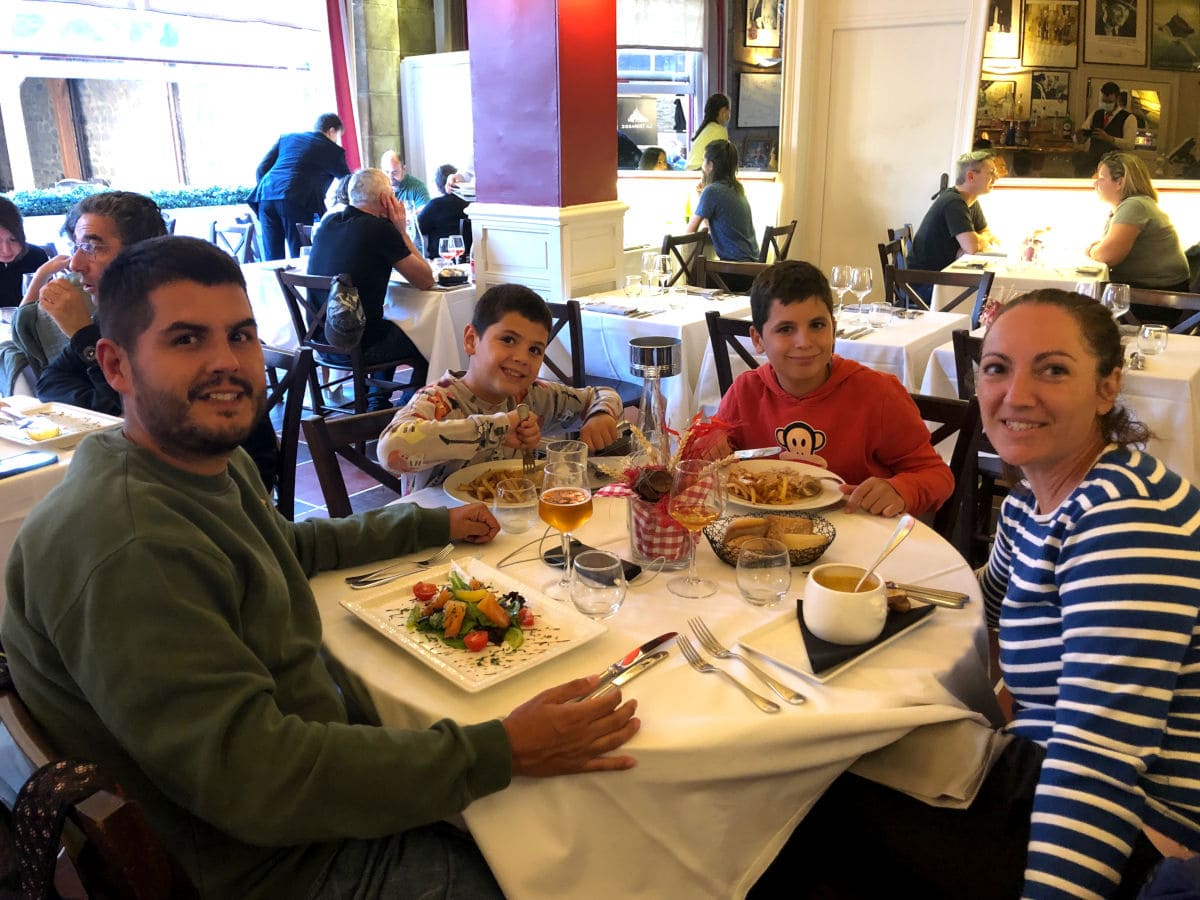 Cenando en la Mere Poulard