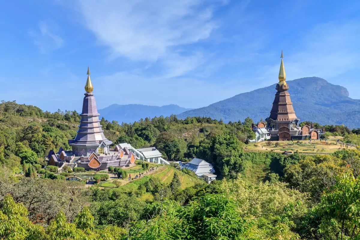Viajar solo por Tailandia: Todo lo que necesitas saber (y lo que nadie te cuenta) pagodas kew mae Parque Natural de Doi Inthanon tailandia