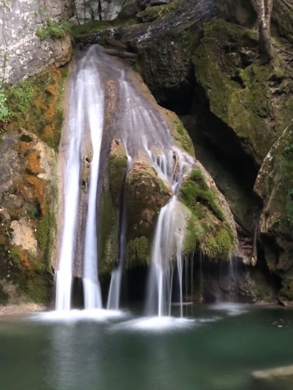 Cascada en Isaba, Navarra