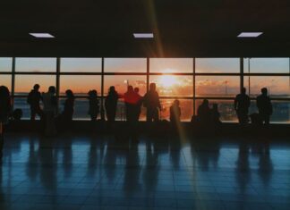 La psicología de la compensación por retraso de vuelo: cómo afrontar la decepción y la frustración Retrasos en los vuelos