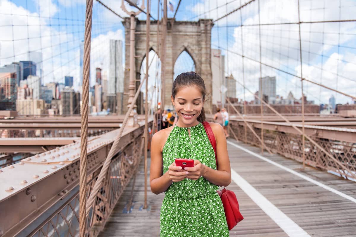 Como usar la eSIM para navegar en Estados Unidos