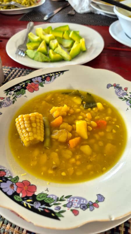 Comida criolla y ecologica en Viñales