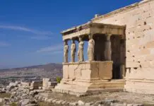 Visita a las Cariatides en Atenas