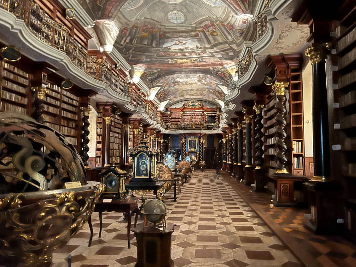 La Biblioteca Barroca del Klementinum de Praga