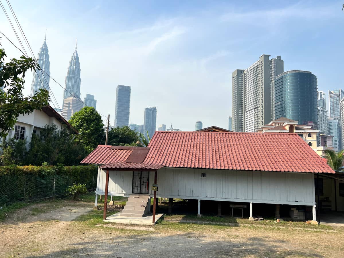Casas tradicionales de Kampung Baru en Kuala Lumpur