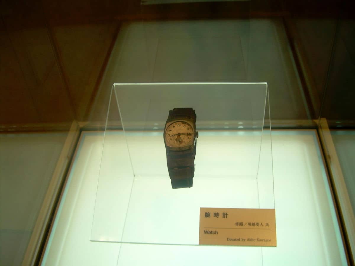 La hora de la bomba atómica de Hiroshima