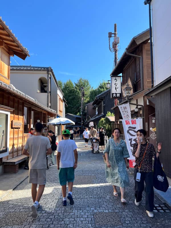 Paseando por el Kashiya Yokocho de Kawagoe