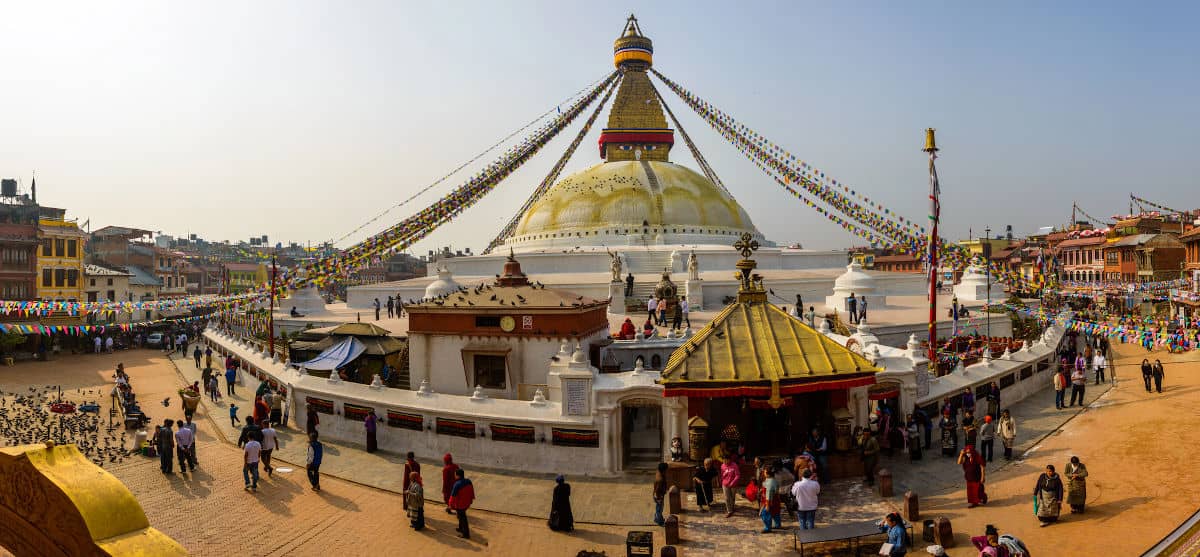 La kora alrededor de Boudhanath