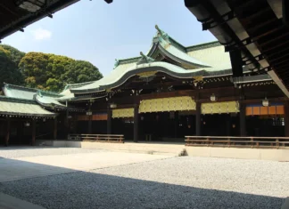 Visita al Santuario Meiji Jingu, el oasis sagrado de Tokio