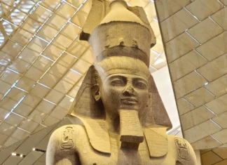 Guia del Gran Museo Egipcio