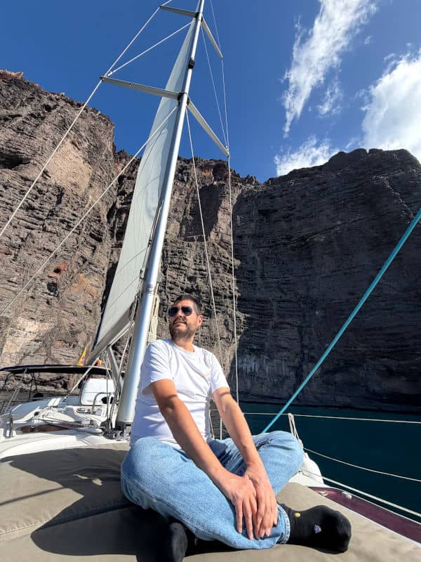 Navegando en Los Gigantes en Tenerife