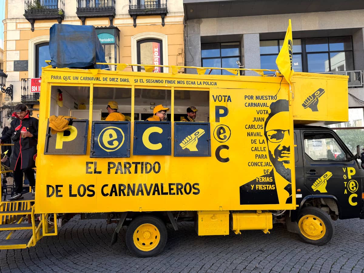 El artefacto de la murga PEC