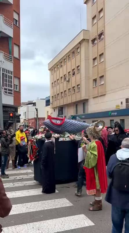 El martes de carnaval llega el Entierro de la Sardina.
