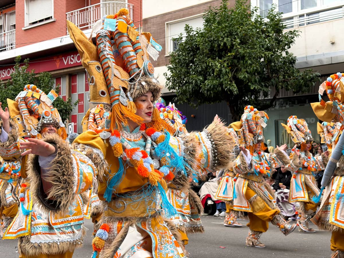 Espectacular el Gran Desfile de Comparsas del Carnaval de Badajoz