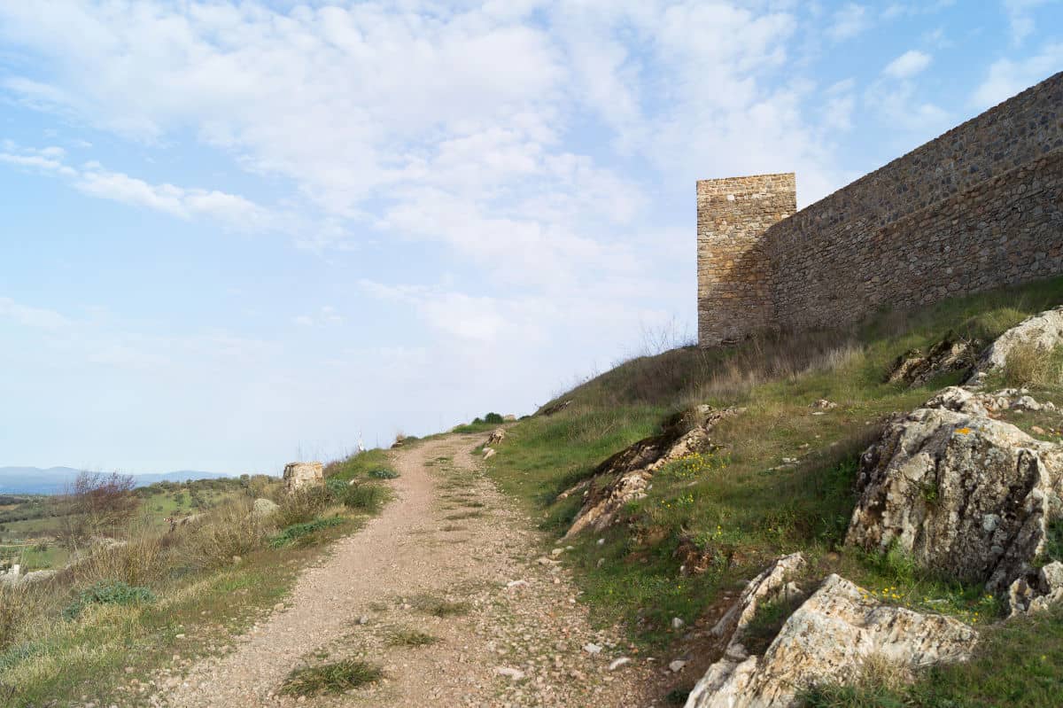 Sendero al Castillo de Aracena en Huelva