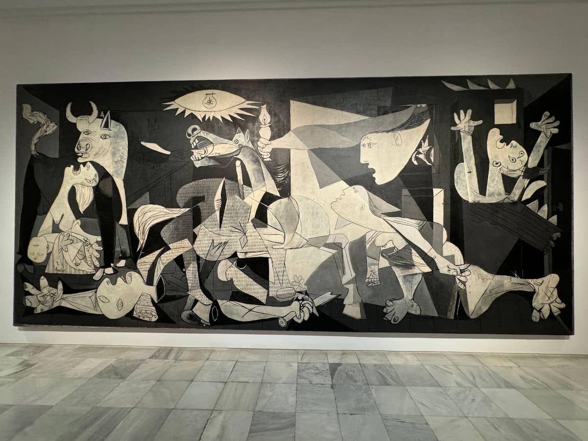 El Guernica de Picasso en el Reina Sofía de Madrid