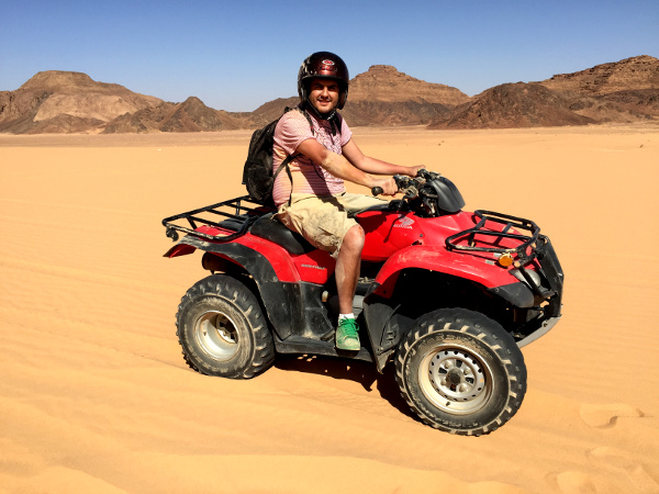 Fotos de Wadi Rum, Jordania - Pau en el quad