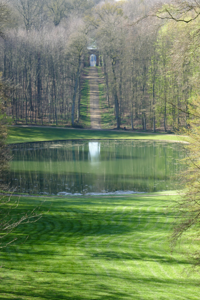 Fotos del Castillo de Gaasbeek en Flandes, vistas de la campina